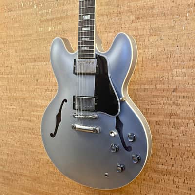 Gibson Custom Shop '64 ES-335 Reissue 2021 - Silver Mist Poly image 3