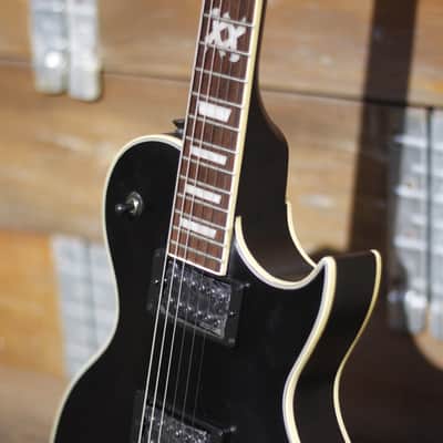 Vintage V100VMX - Satin Black image 5