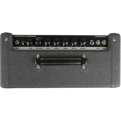 Fender Bassbreaker 15 Tube Guitar Combo, 15 Watt image 6