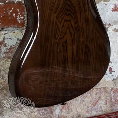 Fender Jazz Bass '62 Reissue JB62-81WAL 2006 Walnut CIJ Japan image 8