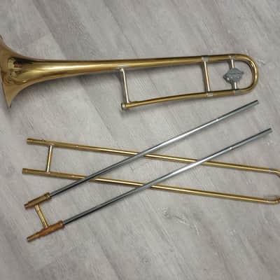 Holton TR602 Collegiate Trombone (with Mouthpiece and Case) image 5