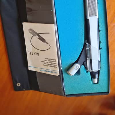 Sennheiser 🎤 Sennheiser MD 441-U Hand Microphone | 3-Pin XLR | Silver | With Original Storage Case | Legendary Dynamic Microphone image 2