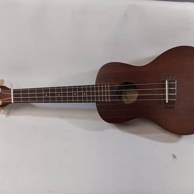 Ukuleles Makala MK-C - Wood image 1
