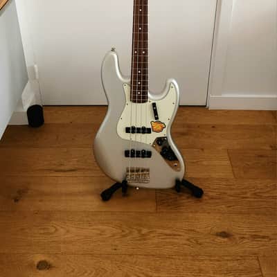 SQUIER JAZZ BASS CLASSIC VIBE INCA SILVER 2014 - NEW OLD STOCK image 2