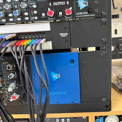 Bittree ProStudio PS48DB25F Desktop 48-point TT - DB25 Patchbay image 2