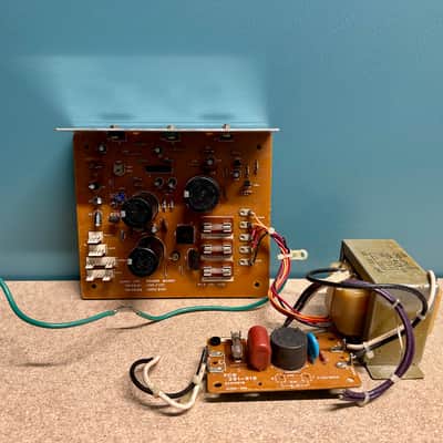 Roland Juno-106 Power supply