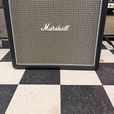 Marshall 1960BX 100-Watt 4x12" Straight Guitar Speaker Cabinet 1990 - Present - Black