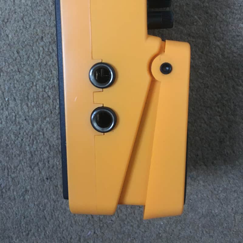 2000s Behringer CO600 Chorus Orchestra Yellow