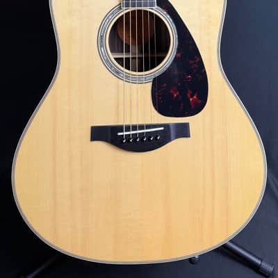 Yamaha LL16 ARE Handcrafted Dreadnought Acoustic-Electric Guitar Gloss Natural w/ Soft Case image 1
