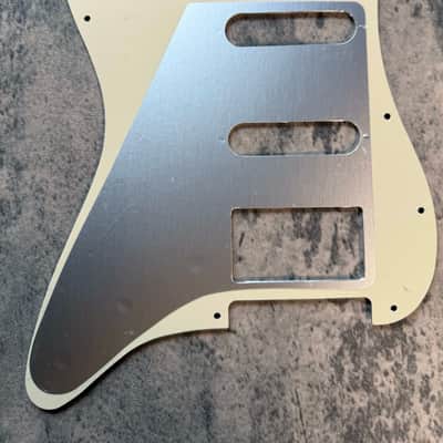 BMC Standard Stratocaster® Strat® Pickguard 3 Ply 11 Hole HSS Humbucker Single Single Cream [L17] image 2