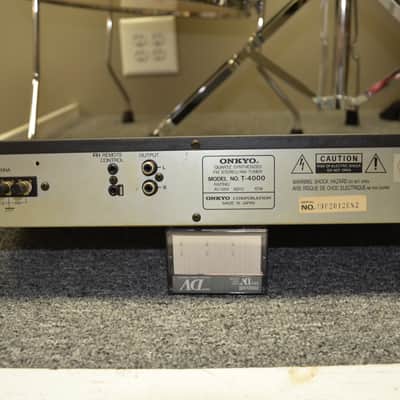 Onkyo AM-FM Tuner image 4