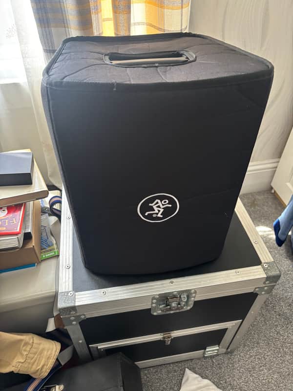 Mackie SRM Flex Portable Column PA Speaker image 1