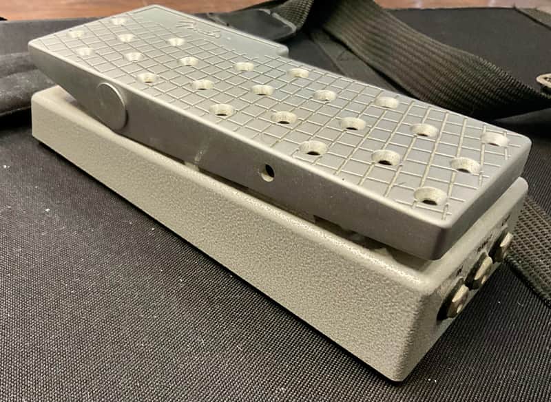 Fender FVP-1 Volume Pedal 2010s - Silver image 1