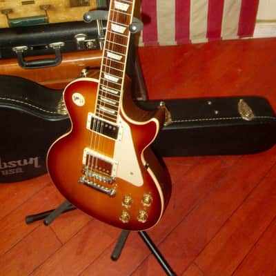 2013 Gibson Les Paul Traditional Plus Sunburst image 2