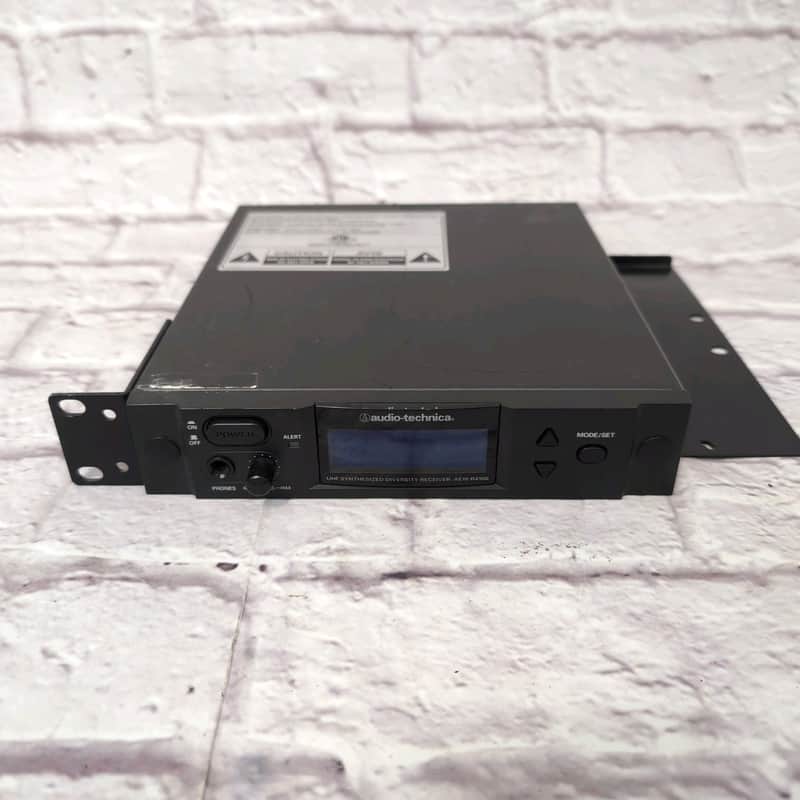 Audio Technica AEW-R4100 Wireless Mic Receiver image 1