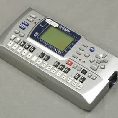 yamaha qy100 [JJ01437] (01/09)