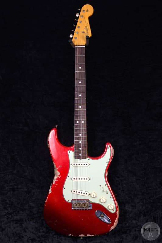 Fender Custom Shop Stratocaster '64 Heavy Relic from 2020 in Candy Apple Red with original hardcase image 1