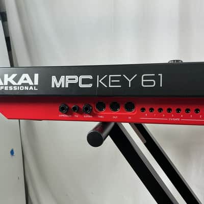 Akai MPC Key 61 Standalone Workstation Synthesizer - Black image 16
