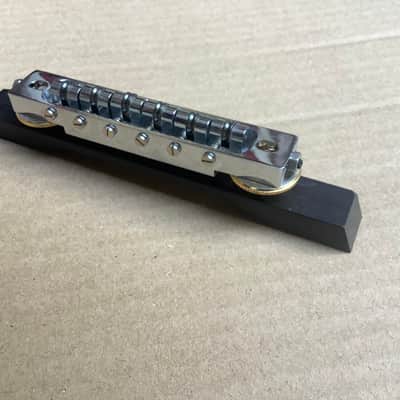 Unknown Vintage roller bridge with side screws and wooden base for guitar / archtop ? image 6