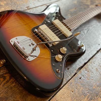 Fender Japan Jazzmaster 1966 Reissue MIJ JD-Serial 2016 Three Tone Sunburst image 2