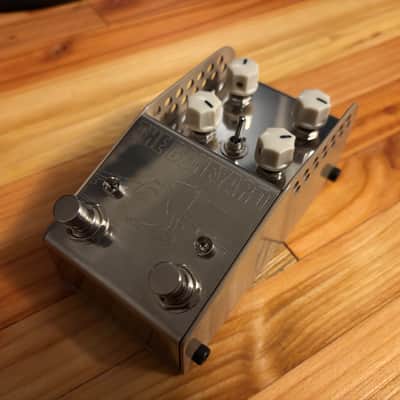 ThorpyFX Boneyard Fuzz 2022 - Chrome image 3