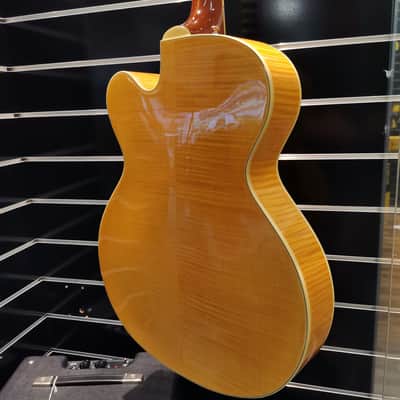Guild Newark St. Collection A-150 Savoy Blonde w/ Hard Case 3796000801 image 15