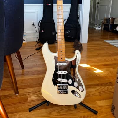 Fender Nile Rodgers Signature Hitmaker Stratocaster 2022 - Present - Olympic White image 1