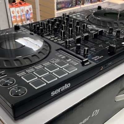 Pioneer DDJ-FLX10 4-Channel DJ Controller 2023 - Present - Black image 2