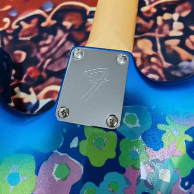 *NEW IN BOX* 2025 Fender Japan Limited Edition Stratocaster Blue Flower - low tariffs image 19