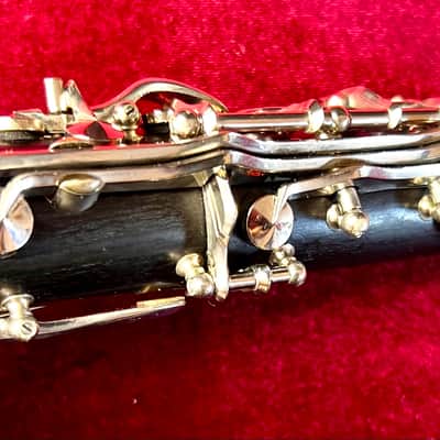 Buffet Crampon E11 Wood Clarinet! 🔥New Pads🔥 Plays Perfectly! 🤩 image 4