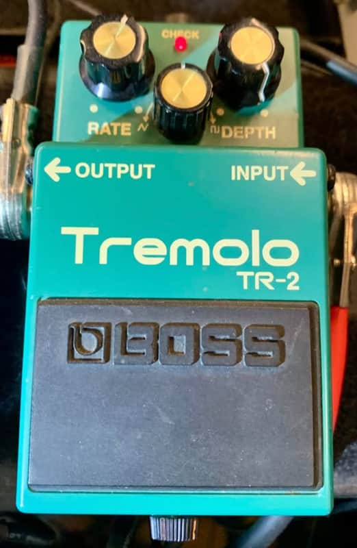 Boss TR-2 Tremolo (Silver Label) 1997 - Present - Green image 1