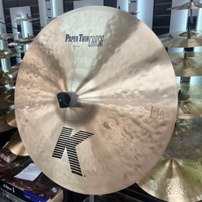 ZILDJIAN K2818 18" K ZILDJIAN PAPER THIN CRASH CYMBAL 1150g - FLOOR DEMO image 3