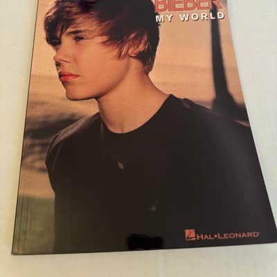 Hal Leonard Justin Bieber Sheet Music/Songbook My World image 1