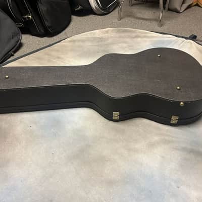 Martin Martin Acoustic Guitar Hard Case Black w/Green image 2