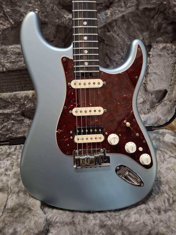 Fender American Elite Stratocaster HSS Shawbucker with Maple Fretboard 2019 - Satin Ice Blue Metallic image 1