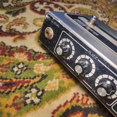 Roland AF-100 BeeBaa Fuzz and treble booster 70s image 4