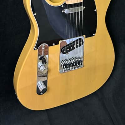 Fender Squier Telecaster  - Butterscotch blonde Left Handed image 4