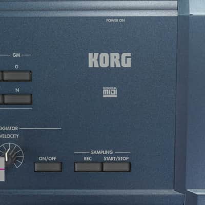 KORG TRITON Extreme Music workstation Synthesizer in Excellent Condition. image 13
