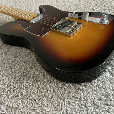 Fender FSR Standard Telecaster 2011 Active Special Edition MIM Sunburst Guitar image 3