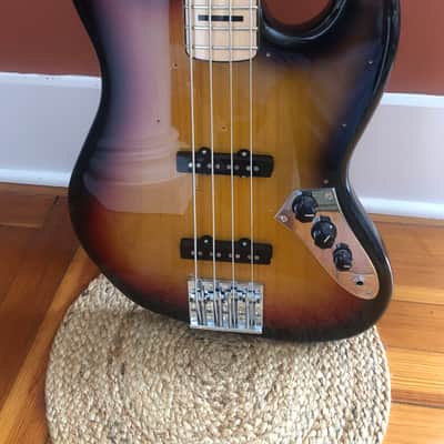 Fender Geddy Lee Sunburst image 2