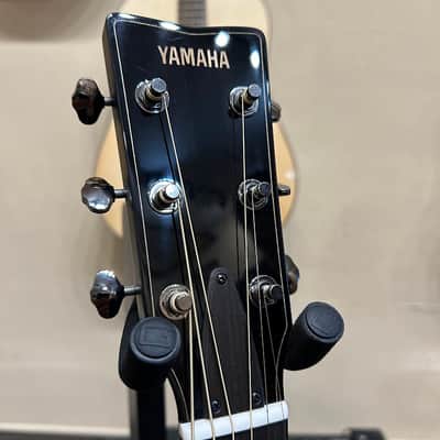 Yamaha FS9 R Natural Acoustic Guitar with Case image 4