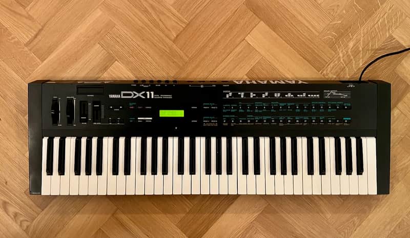 Yamaha DX11 Vintage FM synthesizer