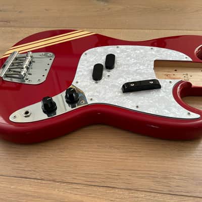CIJ Fender Mustang Bass Body Racing Competition Trans Red (2008) - LOADED image 3