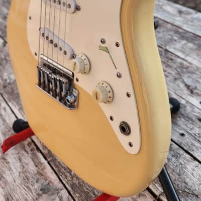 Fender Dan Smith Era Stratocaster TV Yellow 1983 USA image 5
