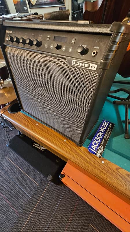 Immagine Line 6 Spider V 120 120-Watt 1x12" Digital Modeling Guitar Combo - 1
