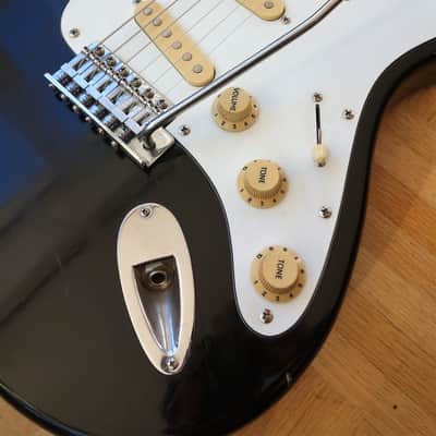 Musima Lead Star Stratocaster 1987 black - RARE communist made in East Germany - killer guitar image 4