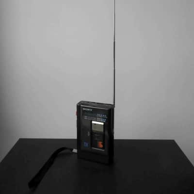 Sony WA-2000 Portable Cassette-corder w/ Radio 1989 image 2