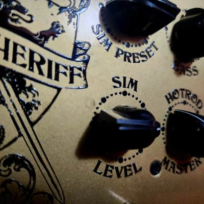 Victory Amps V4 The Sheriff 2-Channel 180-Watt Hybrid Guitar Amp Pedal 2022 - Present - Gold image 2