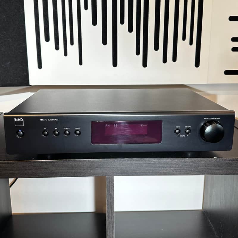 NAD C 427 AM/FM Tuner Bild 1