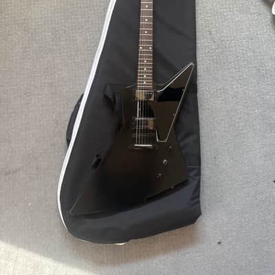 ESP James Hetfield Metallica Explorer Grass Roots Black Guitar